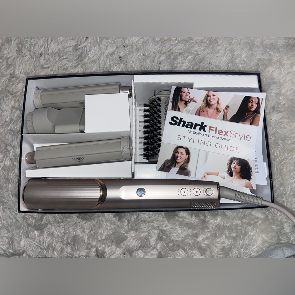 Shark Flexstyle!! Used ONCE